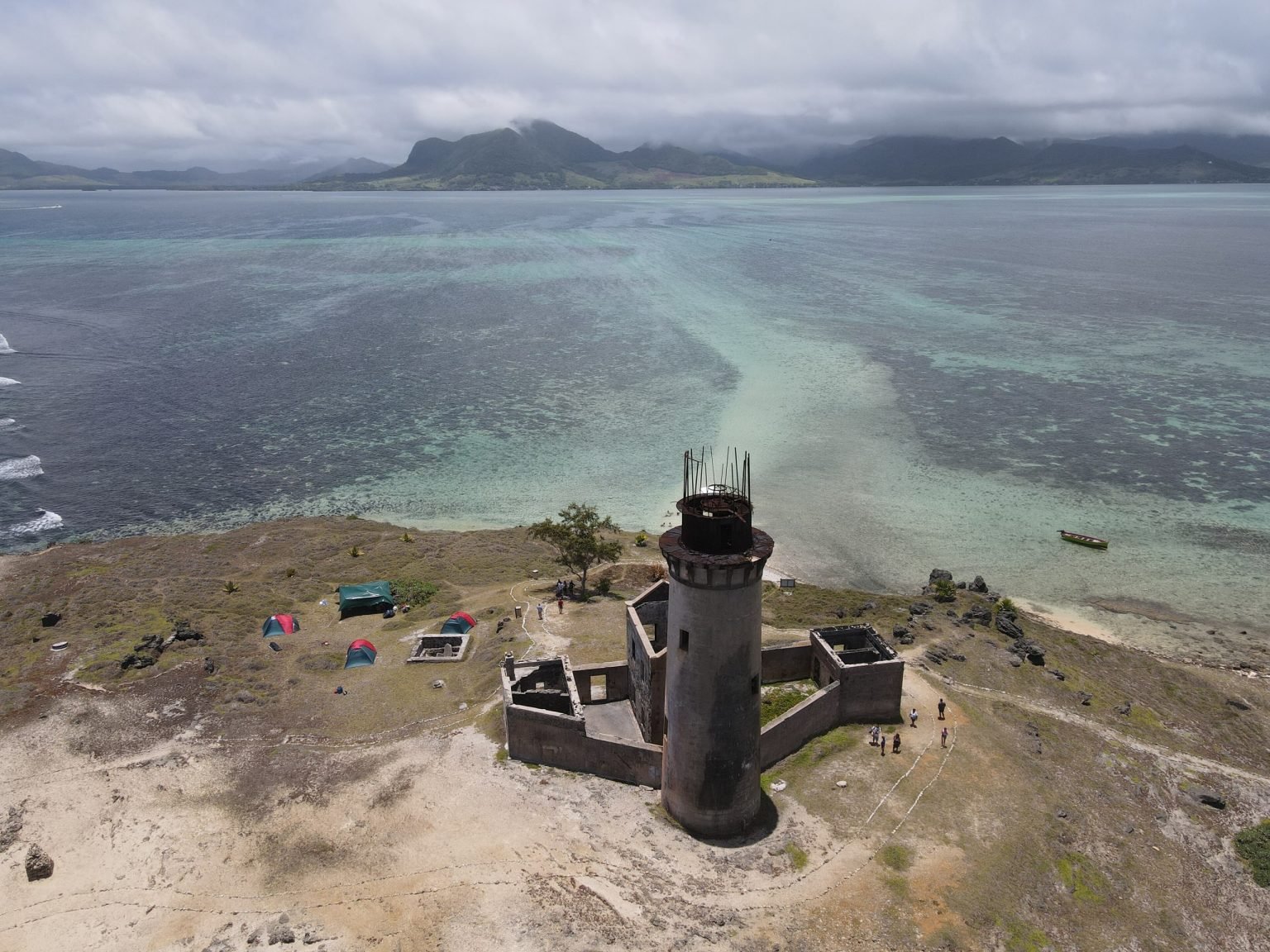Catamaran Cruise – South-East 3 Islands photo 2